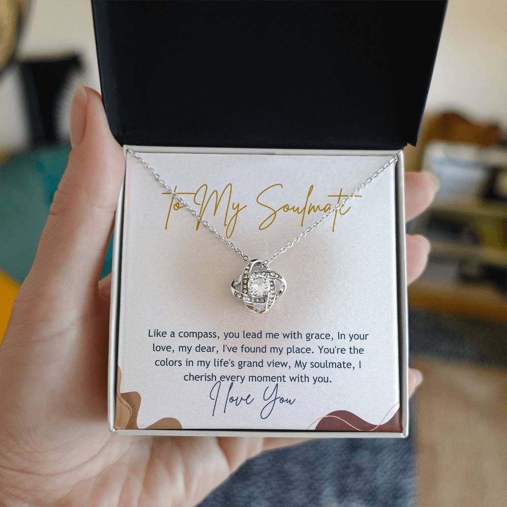 SOULMATE LOVE KNOT