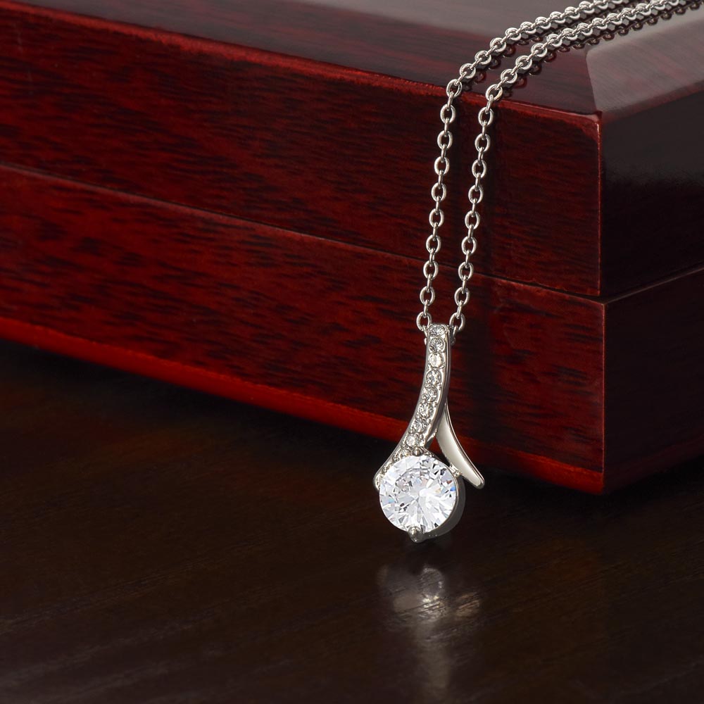 Alluring Beauty Necklace, No message Card