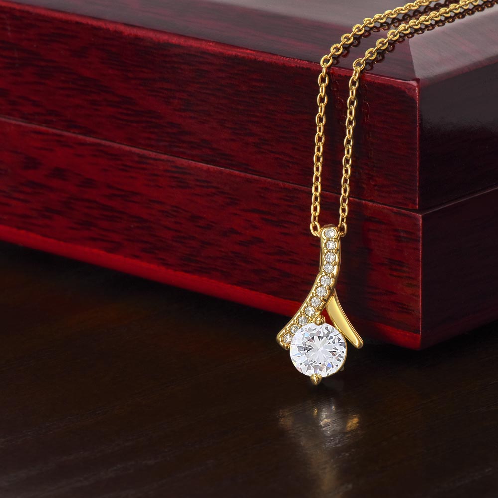 Alluring Beauty Necklace, No message Card