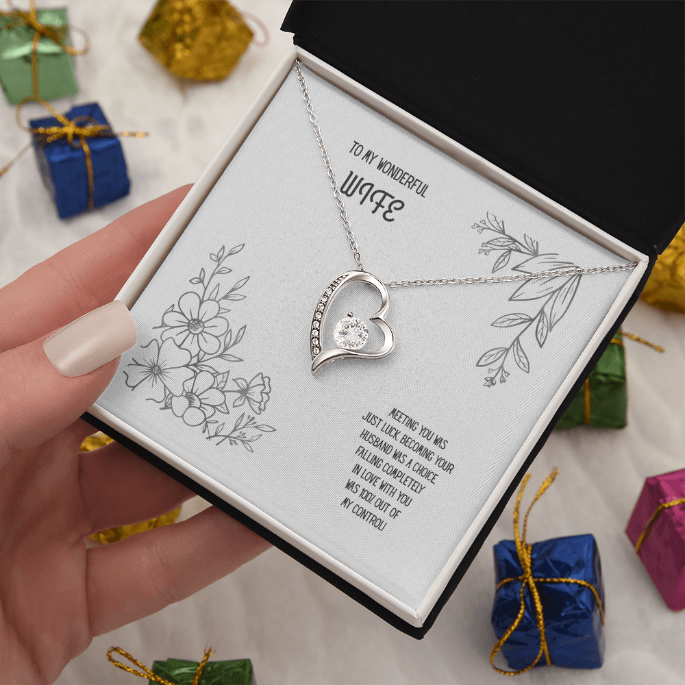 To My Wonderful Wife Black/White Heart Pendent
